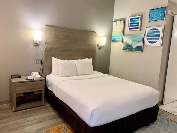  - Hub Middletown Red Bank Hotel