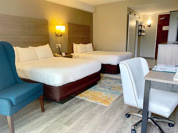  - Hub Middletown Red Bank Hotel
