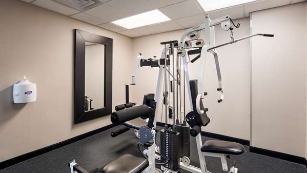 Fitness/ Exercise Room - Hub Middletown Red Bank Hotel