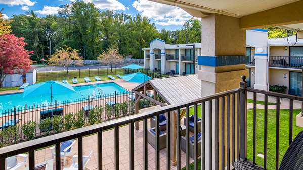  - Hub Middletown Red Bank Hotel