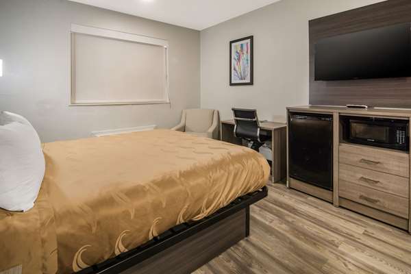 Suite - Quality Inn & Suites Fossil Creek Fort Worth - I-35, Exit 58