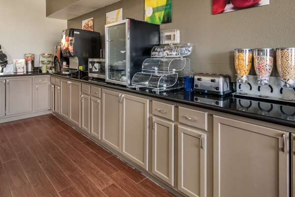 Amenities - Quality Inn & Suites Fossil Creek Fort Worth - I-35, Exit 58