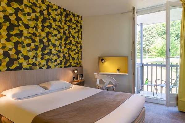 Guest Room,On-Site