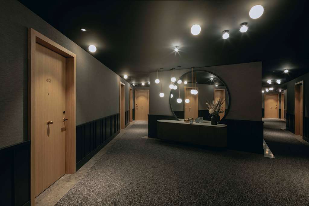 Guest photo