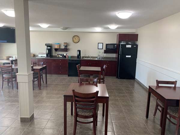 Amenities - SureStay Hotel by Best Western Bassano