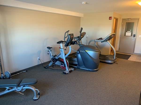 Fitness/ Exercise Room - SureStay Hotel by Best Western Bassano