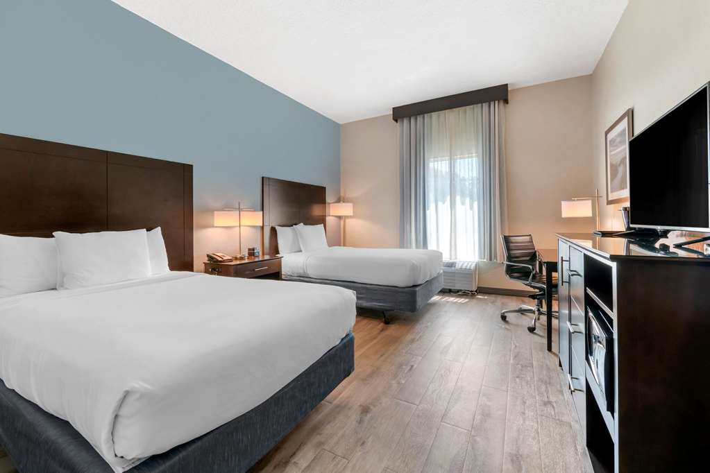 COMFORT INN AND SUITES MELBOURNE-VI-guestroom-Guest Room,On-Site.jpg
