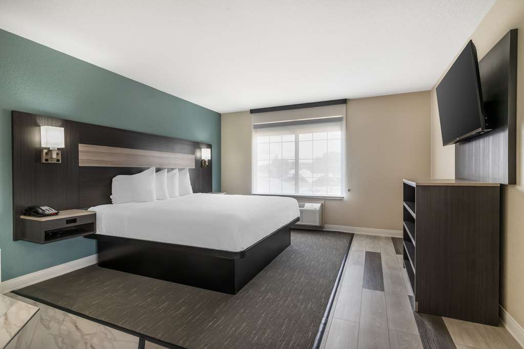 Best Western Prime Inn & Suites-guestroom-Guest Room,Suite,On-Site.jpg