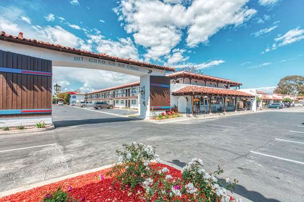 Exterior view - Casa Via Mar Inn Port Hueneme