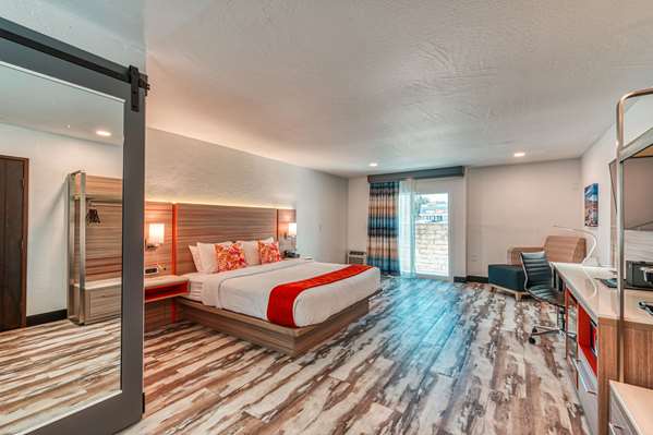 Suite - Casa Via Mar Inn Port Hueneme