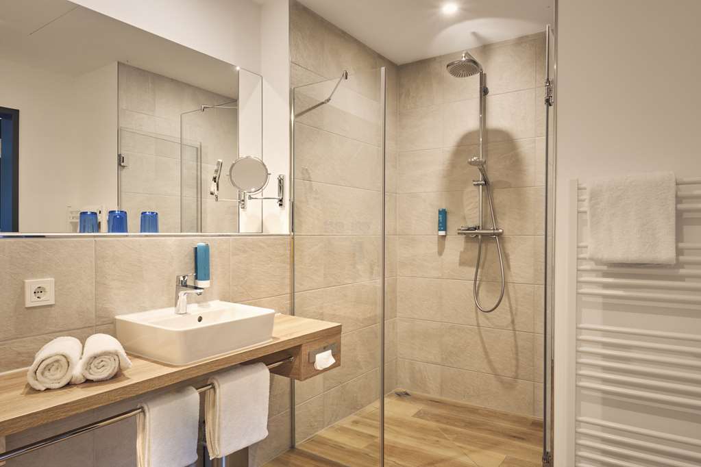 Best Western Hotel Arabellapark Muenchen - Tap to explore photos