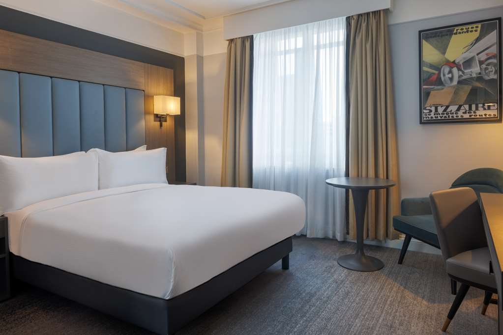 The Queens Hotel