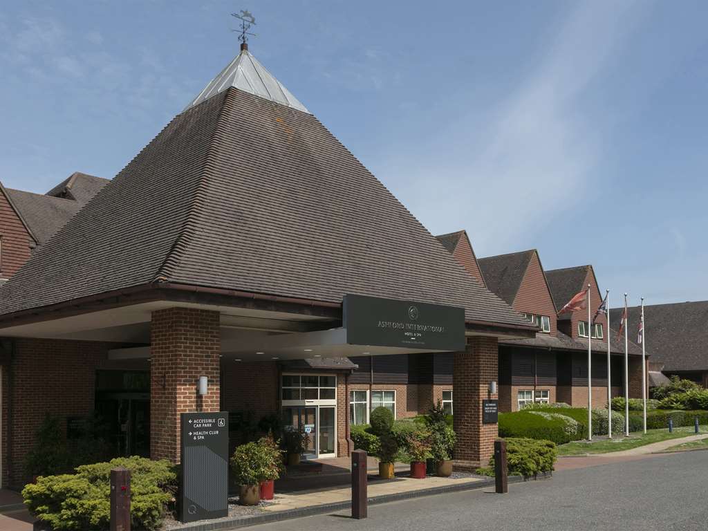 Ashford International Hotel