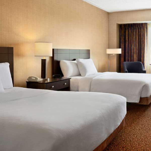  - Par-A-Dice Hotel & Casino East Peoria - I-74, Exit 95A