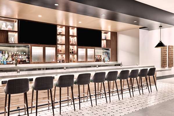 Bar - Hyatt Place Hotel Downtown Phoenix