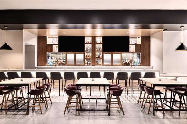 Bar - Hyatt Place Hotel Downtown Phoenix