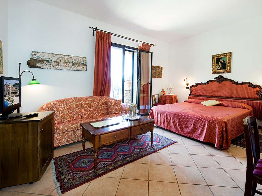 HOTEL VILLA SONIA-guestroom-Guest Room,On-Site.jpg