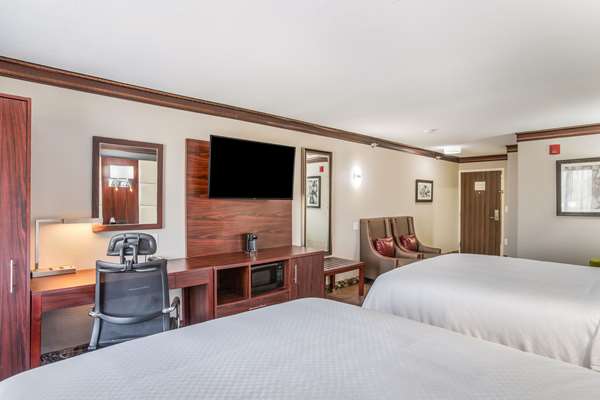 Suite - Leo Collection Hotel Lincoln Park - I-75, Exit 41