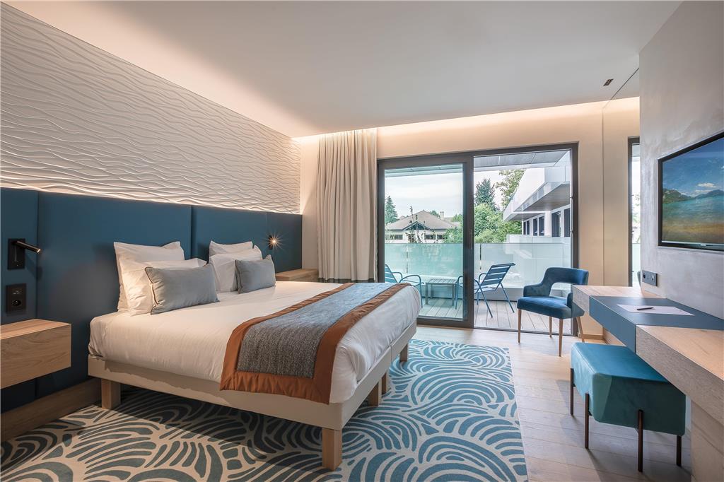 RIVAGE HOTEL & SPA-guestroom-Guest Room,On-Site.jpg