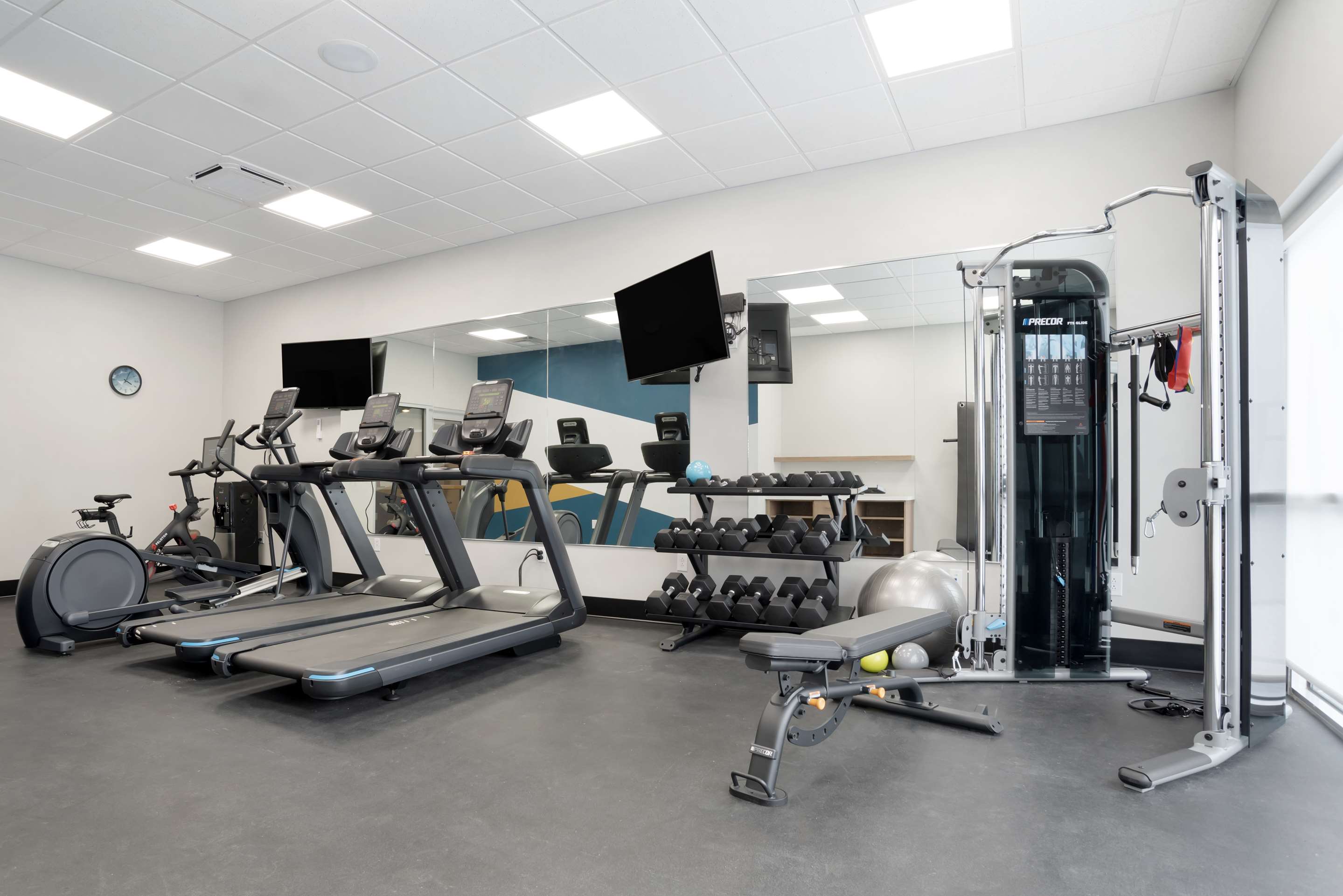 Fitness Center | Best Western Plus Mobile Inn & Suites
