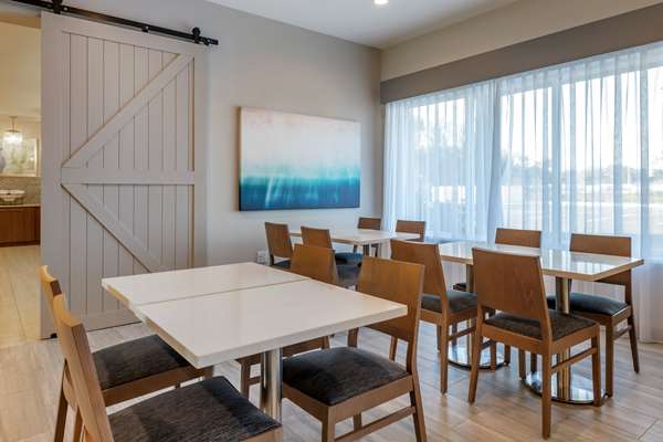 Amenities - Best Western Plus Lakeland Hotel