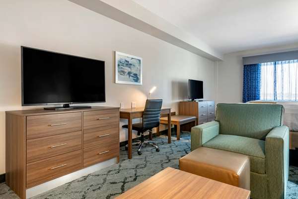Suite - Best Western Plus Lakeland Hotel