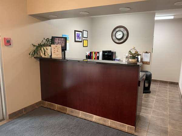  - SureStay Plus Hotel by Best Western Hardisty