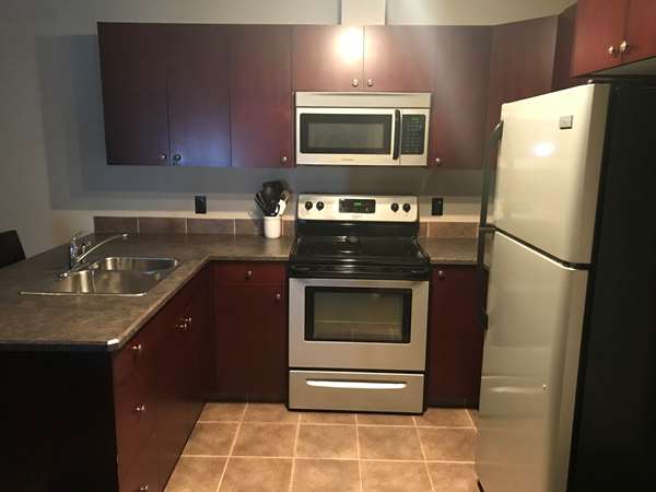  - SureStay Plus Hotel by Best Western Hardisty