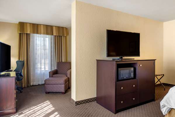 Suite - Comfort Inn & Suites Dahlonega