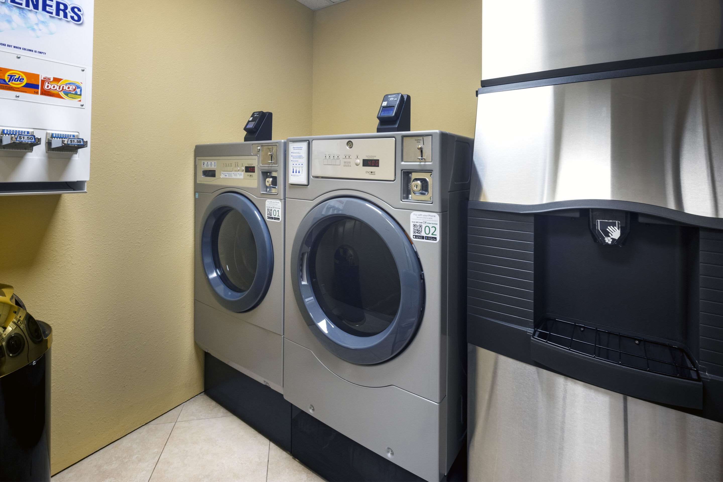 Guest laundry facilities | Comfort Inn & Suites Dahlonega University Area