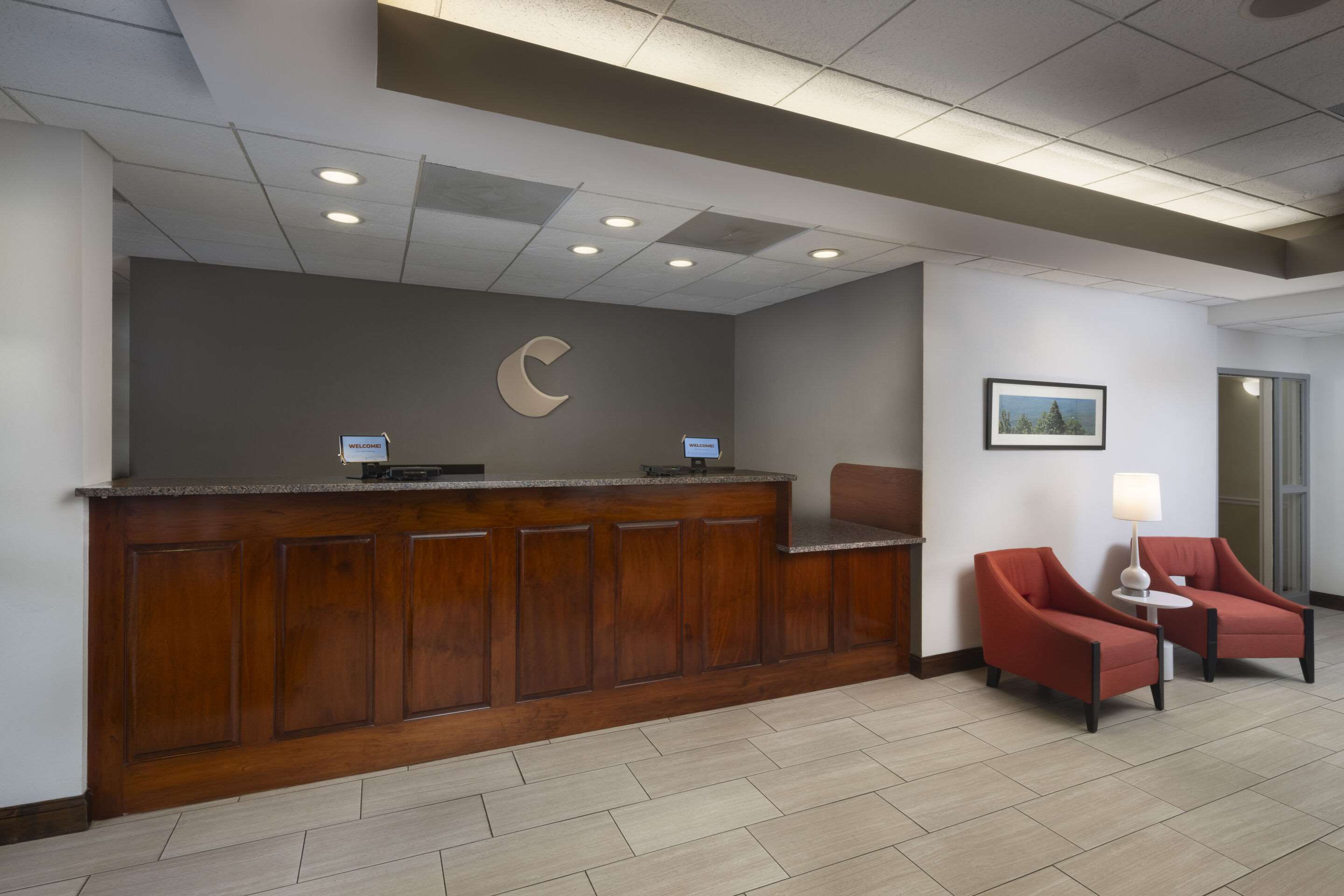 Front desk | Comfort Inn & Suites Dahlonega University Area