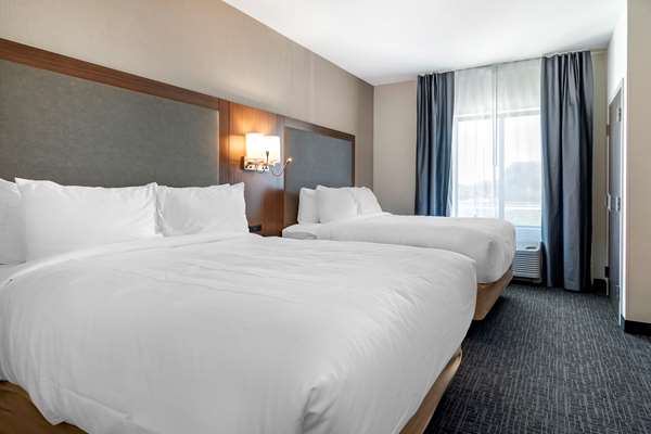 Suite - Comfort Suites Grandview