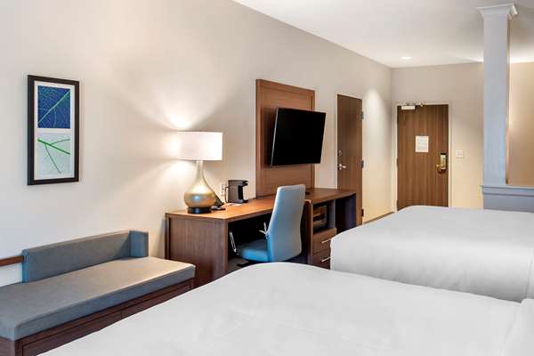 Suite - Comfort Suites Grandview