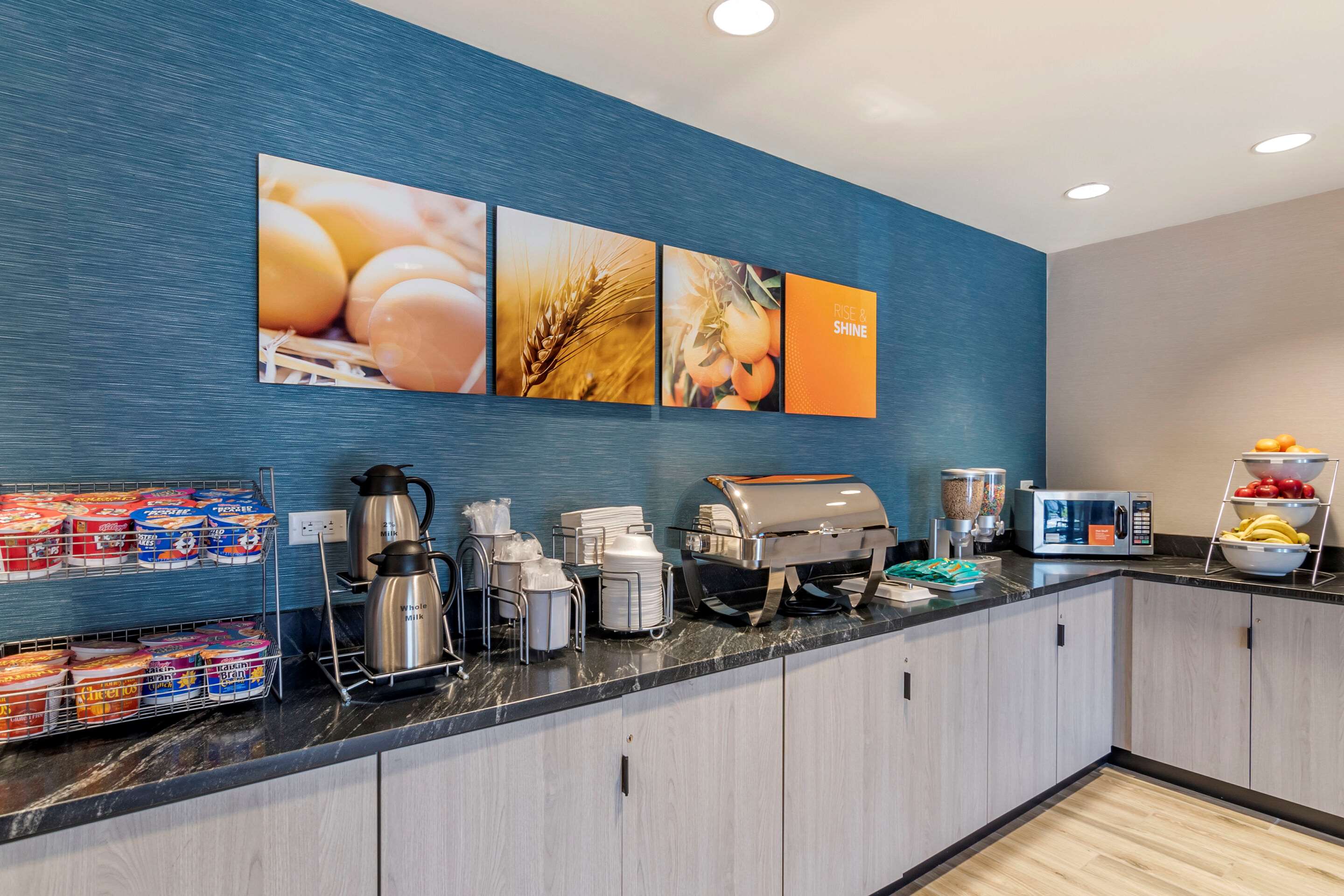 Breakfast counter