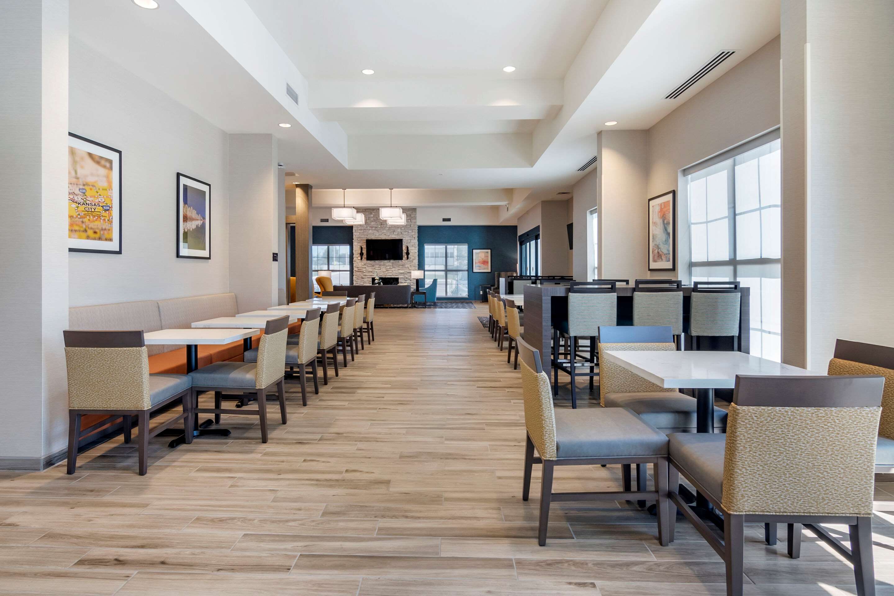 Breakfast area