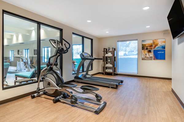 Fitness/ Exercise Room - Comfort Suites Grandview