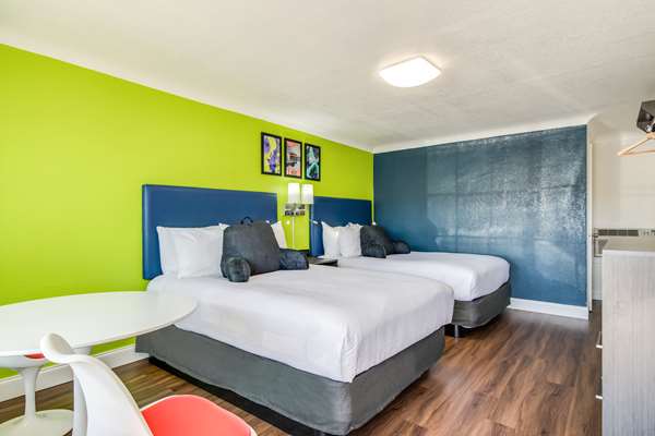 Guest Room,On-Site