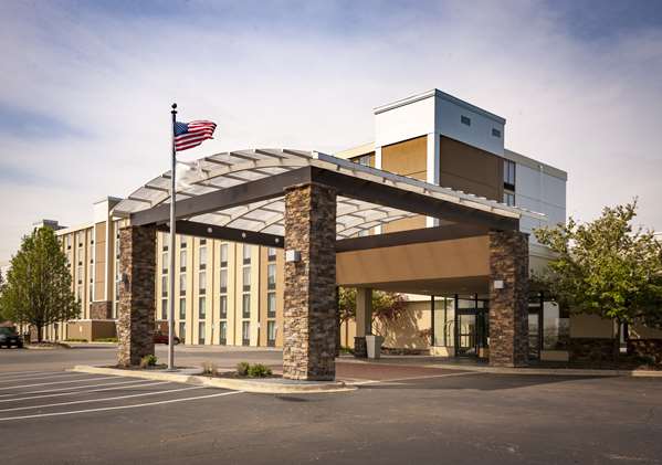 Exterior view - Best Western Plus Strongsville Hotel - I-71, Exit 231