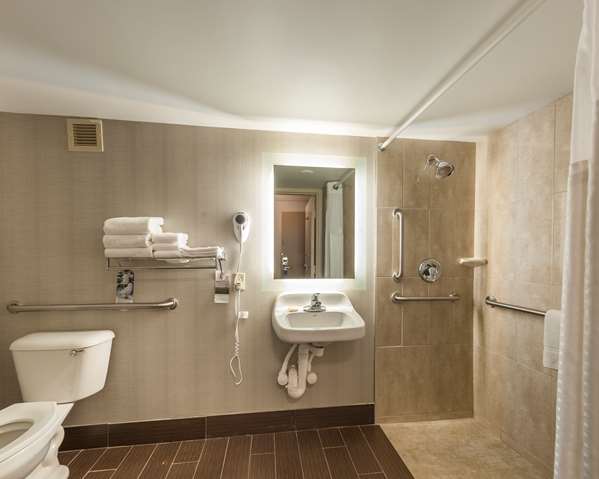  - Best Western Plus Strongsville Hotel - I-71, Exit 231