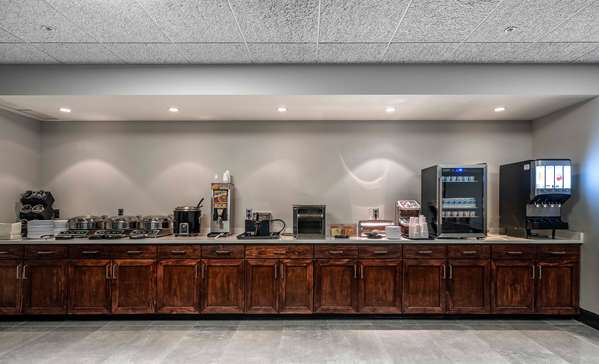 Restaurant - State House Inn Springfield