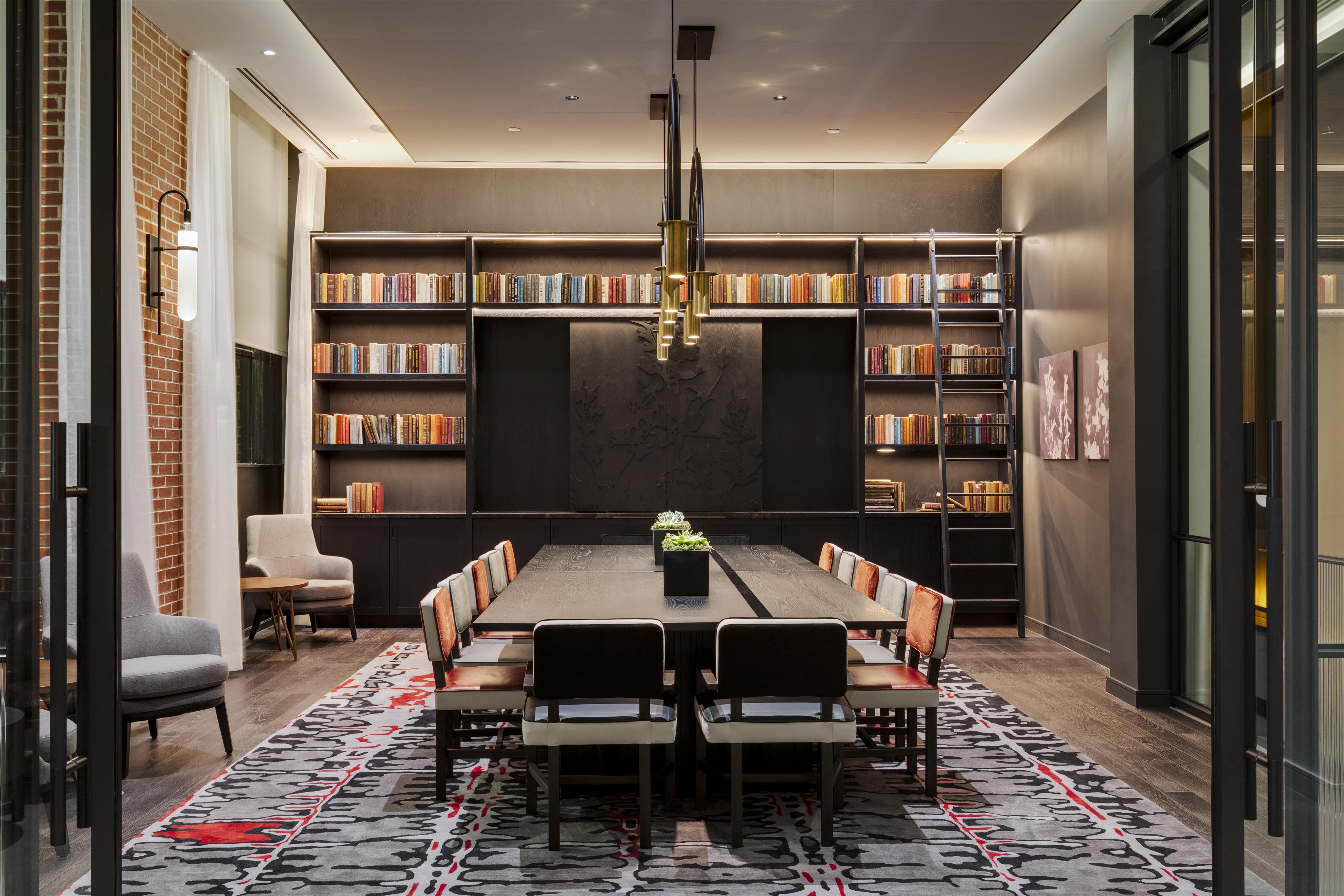 Meeting Room | Canopy by Hilton Portland Waterfront