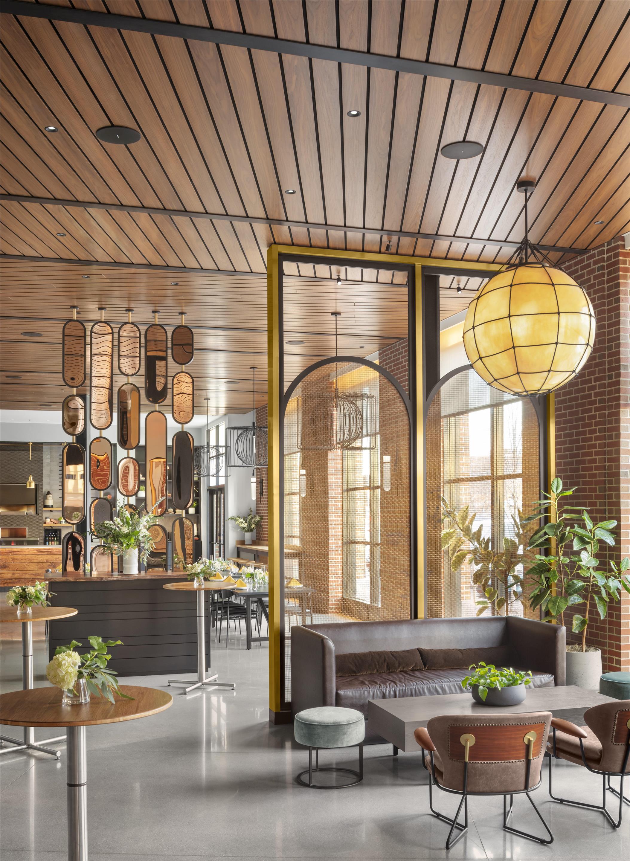 Lobby | Canopy by Hilton Portland Waterfront