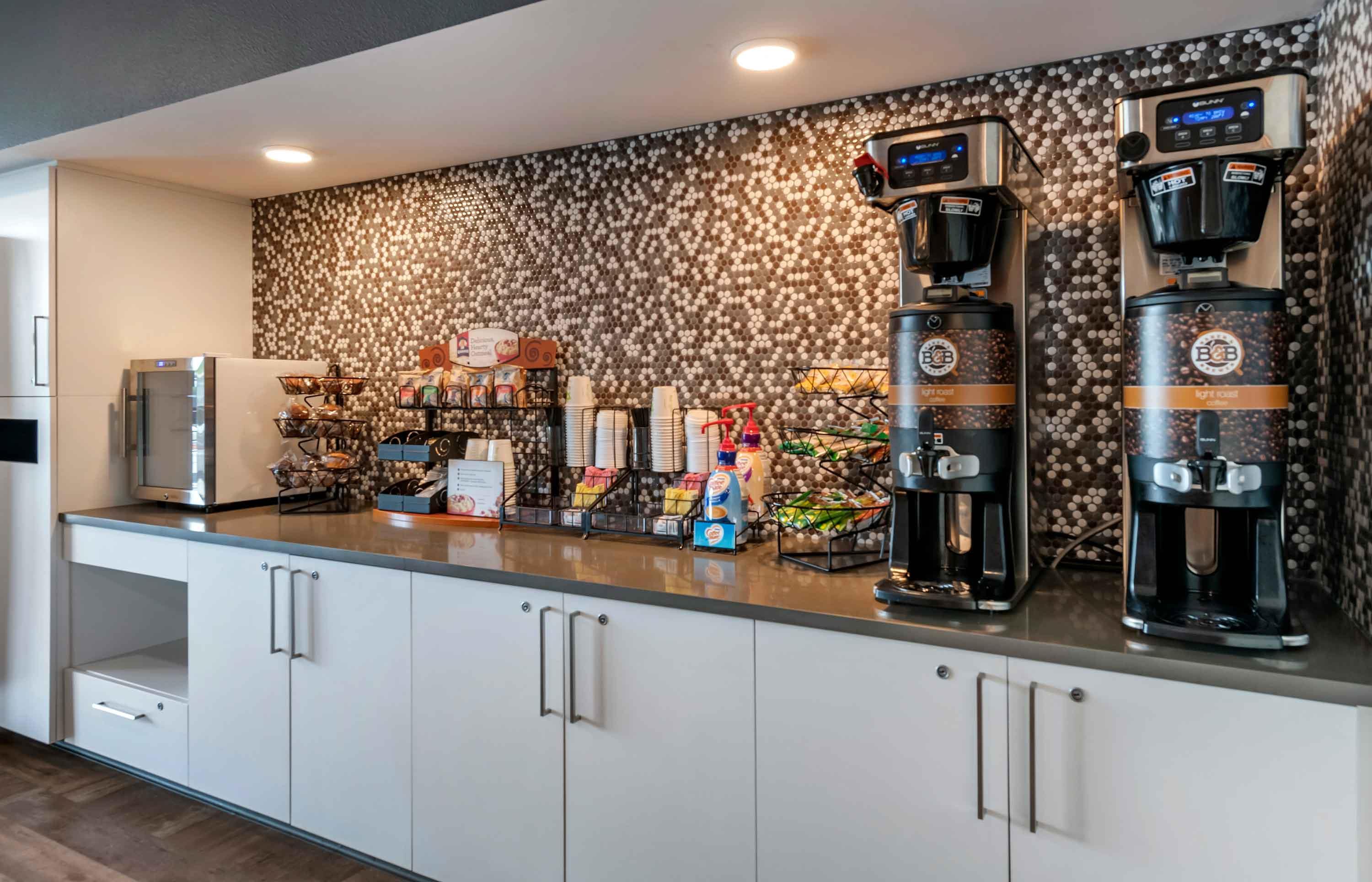 Free Grab-and-Go Breakfast | Extended Stay America Premier Suites Melbourne I95