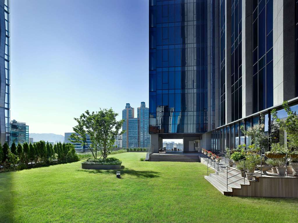 Sofitel Ambassador Seoul Hotel & Serviced Residences
