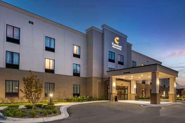  - Comfort Inn & Suites Clarkston