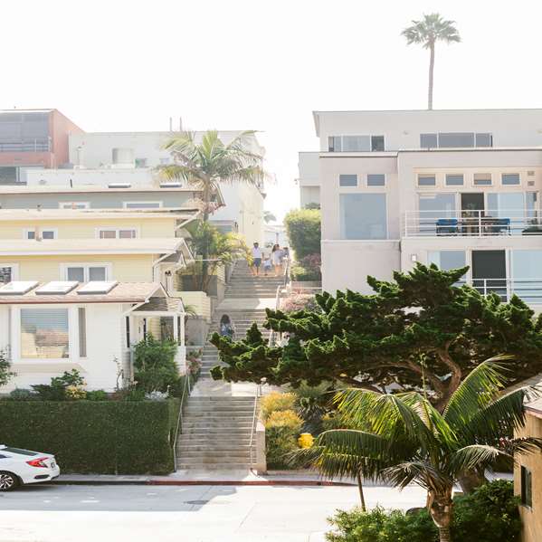 Exterior view - Pantai Inn La Jolla