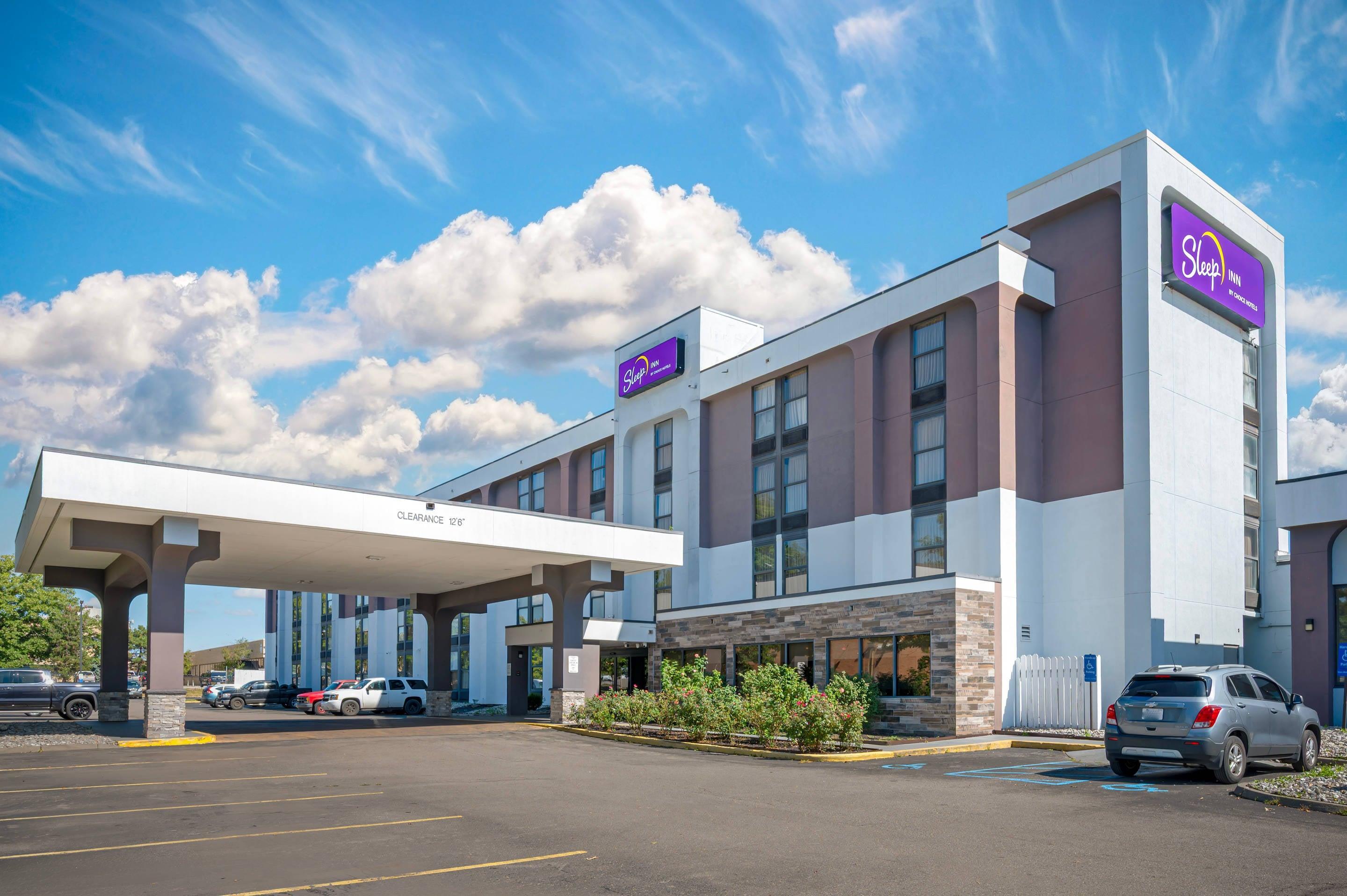 Hotel exterior | Sleep Inn Indianapolis East