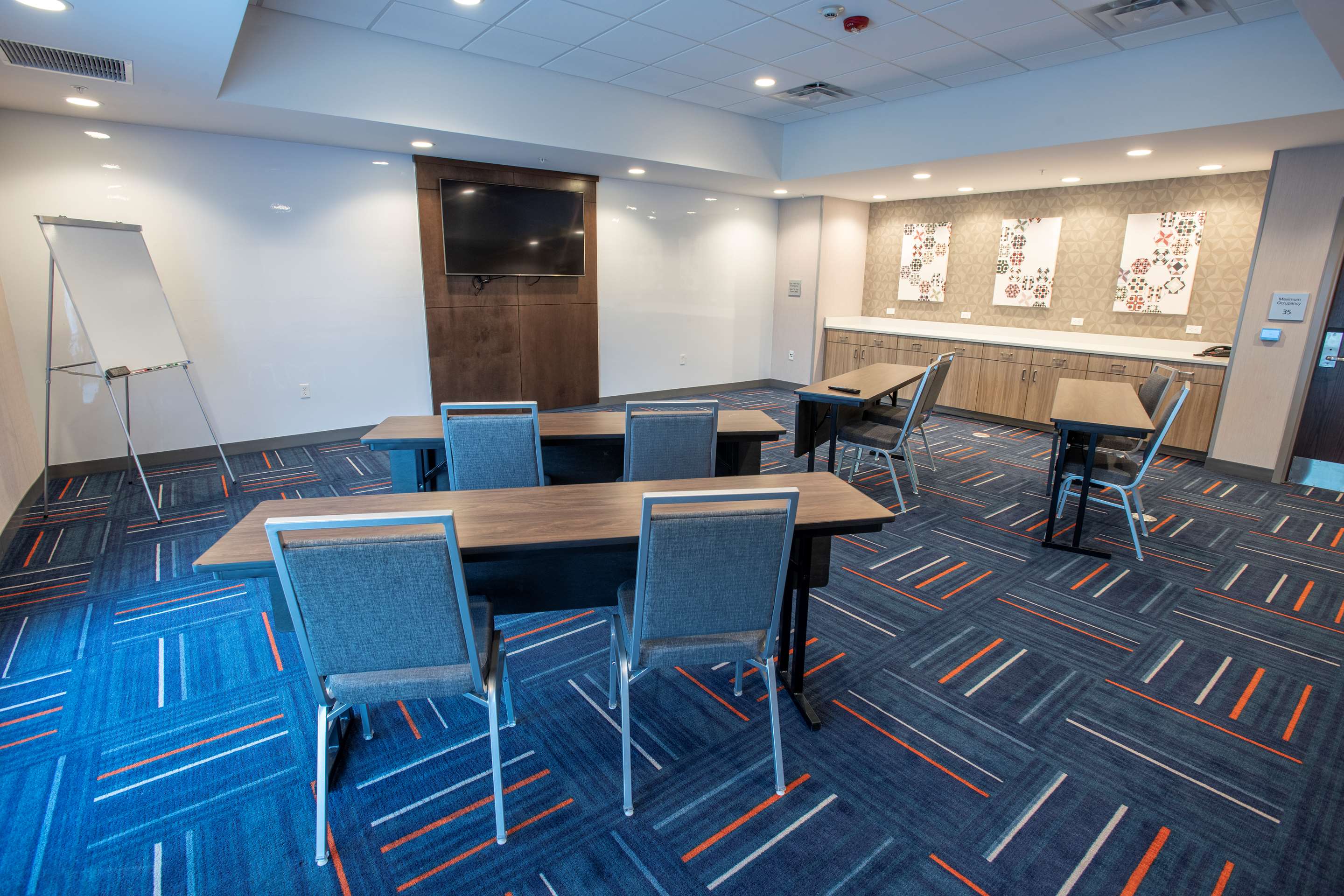 Meeting Room | Hampton Inn by Hilton Richwood Cincinnati South