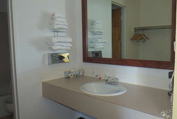  - Travelodge Stratton - I-70, Exit 419