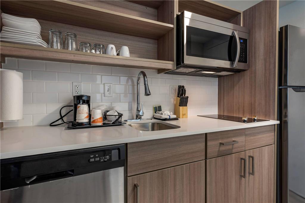MAINSTAY SUITES HORSHAM - PHILADELP-guestroom-Guest Room,Suite,On-Site.jpg